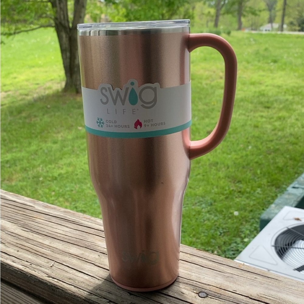 New with tags swig cup